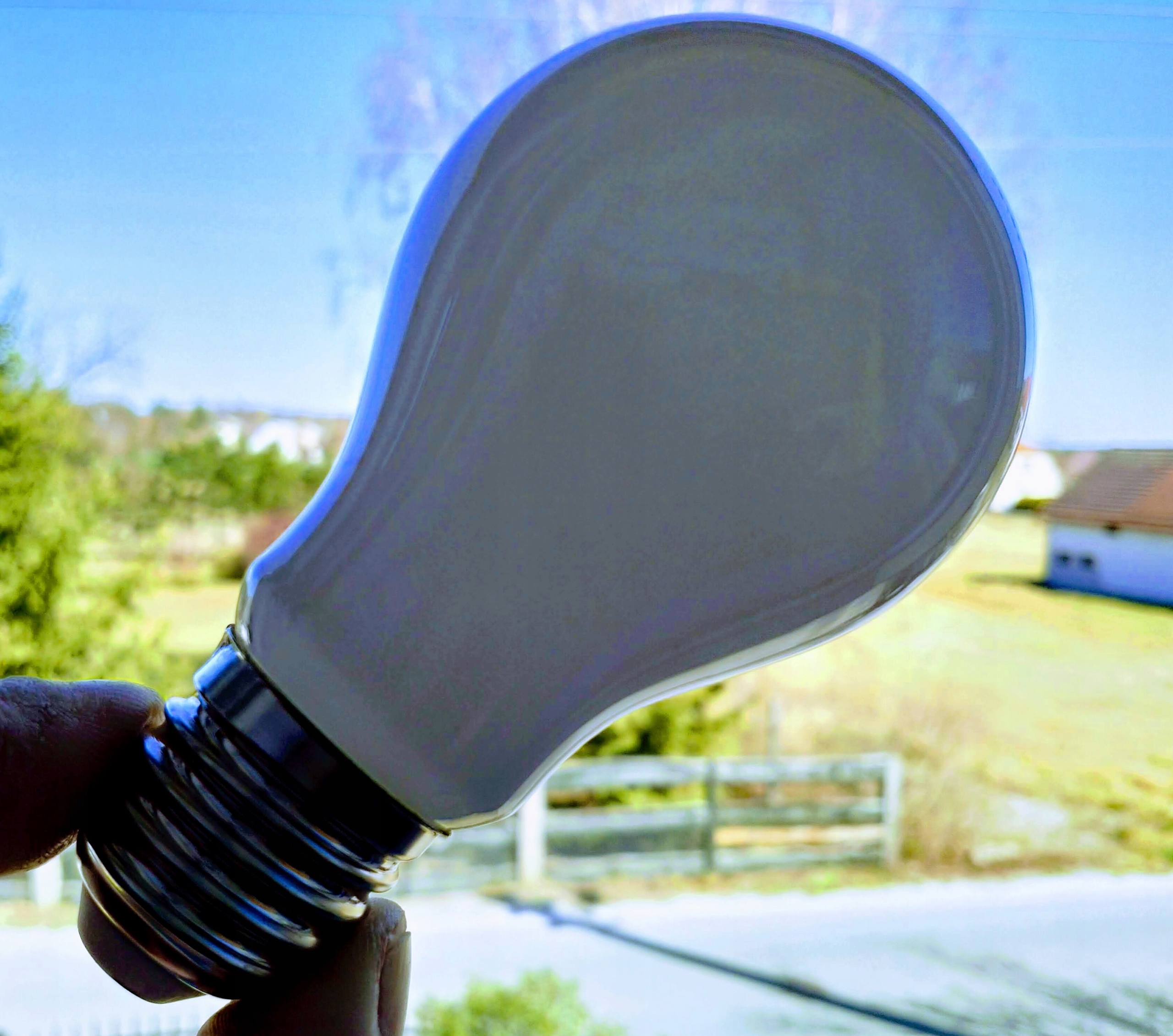 ŻARÓWKA LED 10W E27 FILAMENT MLECZNA BARWA BIAŁA CIEPŁĄ Żarówki 4 ŻARÓWKA LED 10W E27 FILAMENT MLECZNA BARWA BIAŁA CIEPŁĄ Żarówki 4