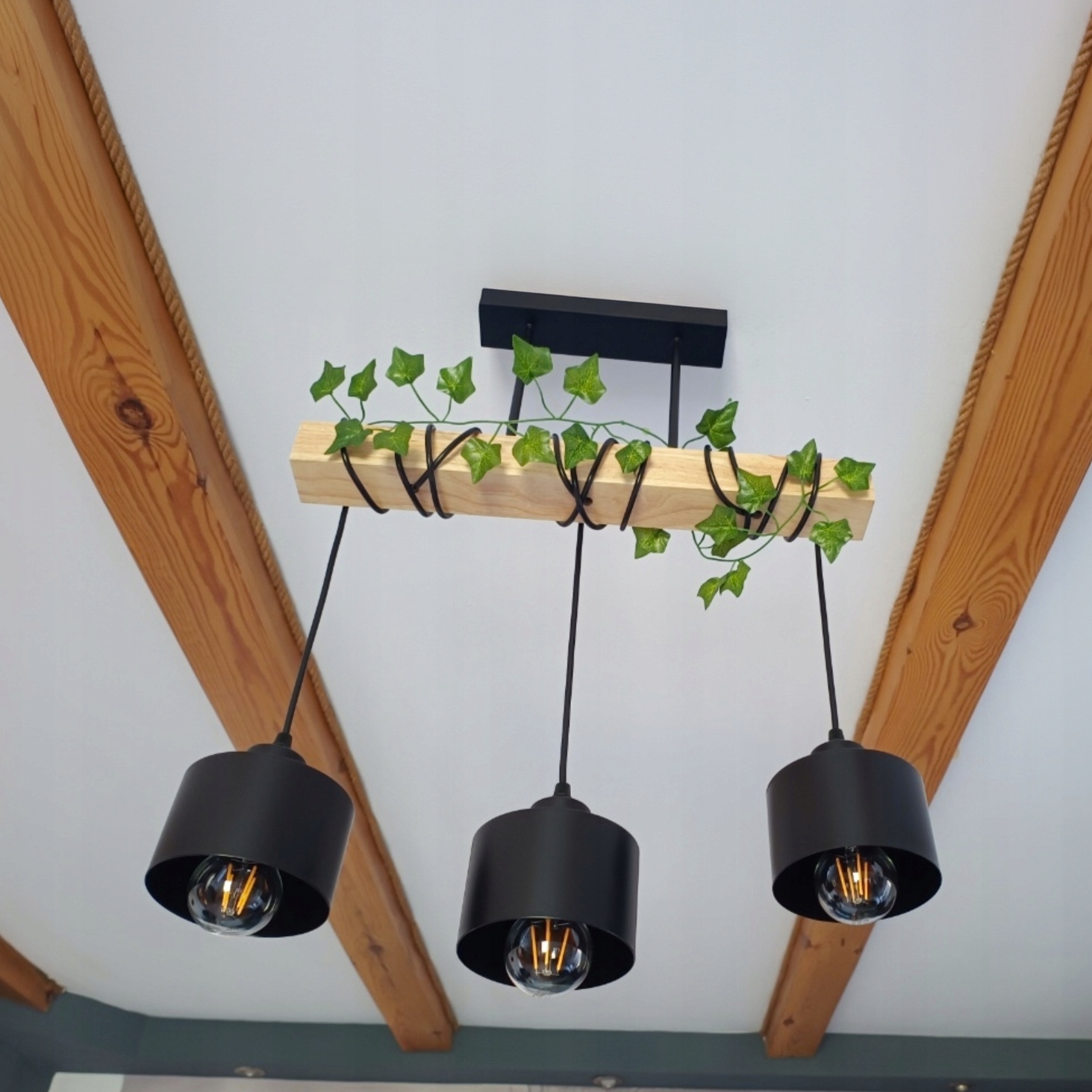Lampa wisząca sufitowa czarna 3x E27 nowoczesna loft żyrandol drewno dąb 7 Lampa wisząca sufitowa czarna 3x E27 nowoczesna loft żyrandol drewno dąb - obrazek 7