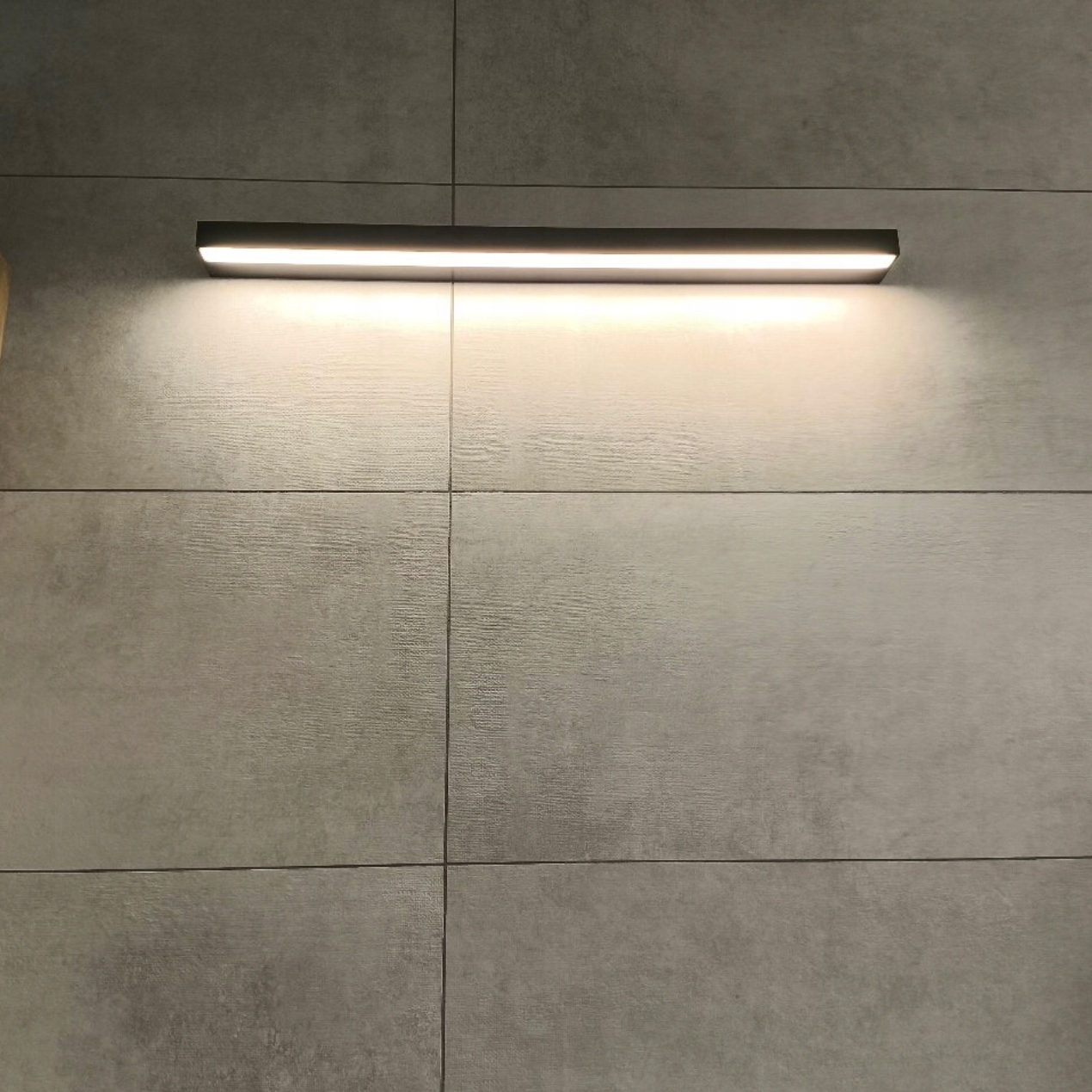 Kinkiet łazienkowy LED 14w nad lustro obraz czarny IP44 60 cm aluminium 8 Kinkiet łazienkowy LED 14w nad lustro obraz czarny IP44 60 cm aluminium - obrazek 8