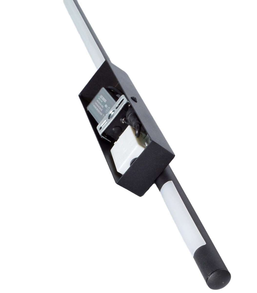 Lampa elewacyjna zewnetrzna nad garaż na taras LED 18w czarny regulacja CCT 6 Lampa elewacyjna zewnetrzna nad garaż na taras LED 18w czarny regulacja CCT - obrazek 6