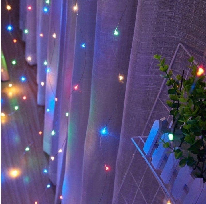 Kurtyna świetlna RGB okienna 300 LED girlanda 3 x 3m na druciku usb pilot 10 Kurtyna świetlna RGB okienna 300 LED girlanda 3 x 3m na druciku usb pilot - obrazek 10
